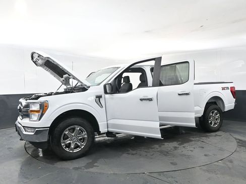 Used 2023 Ford F150 XLT w/ XTR Package image 28
