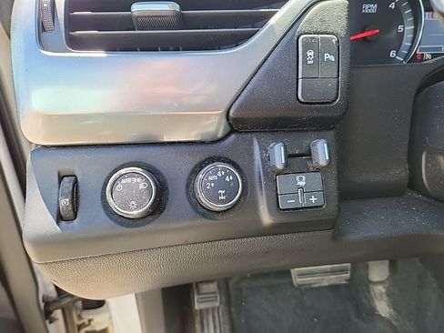 Used 2015 Chevrolet Suburban LS w/ Max Trailering Package AWD/4WD image 14