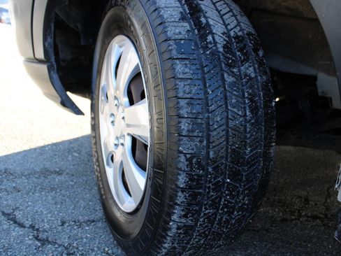 Used 2016 Ford Transit 250 130 Low Roof w/ Exterior Upgrade Package image 16