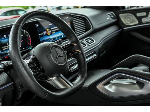 Certified 2025 Mercedes-Benz GLS 450 4MATIC image 15