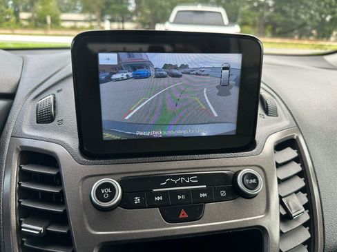 Used 2021 Ford Transit Connect XLT FWD image 22
