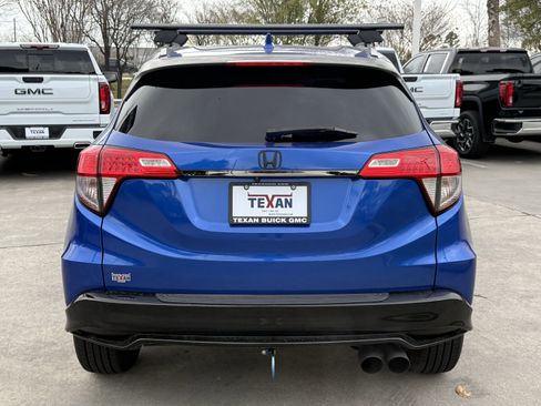 Used 2021 Honda HR-V Sport image 6