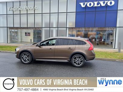 Used 2017 Volvo V60 T5 Cross Country Platinum