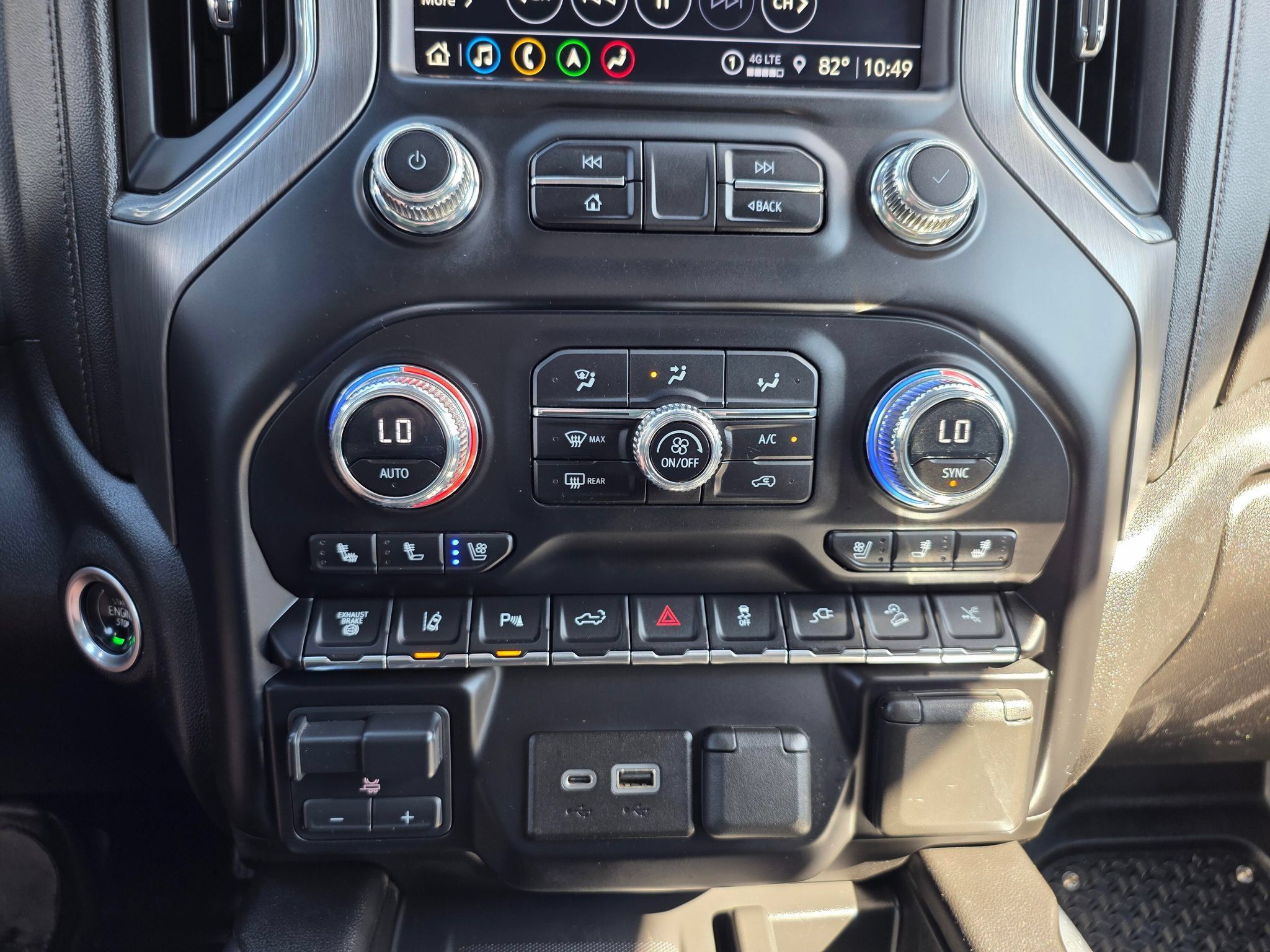 Used 2023 GMC Sierra 2500 Denali w/ Denali Ultimate Package AWD/4WD image 16