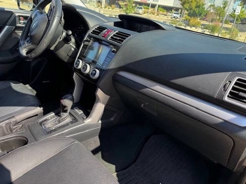 Used 2016 Subaru Forester 2.0XT Touring w/ Eyesight & Navigation System image 28