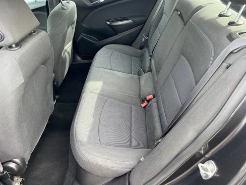 Used 2017 Chevrolet Cruze LT image 21