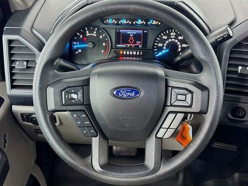 Used 2016 Ford F150 XL w/ Equipment Group 101A Mid image 29