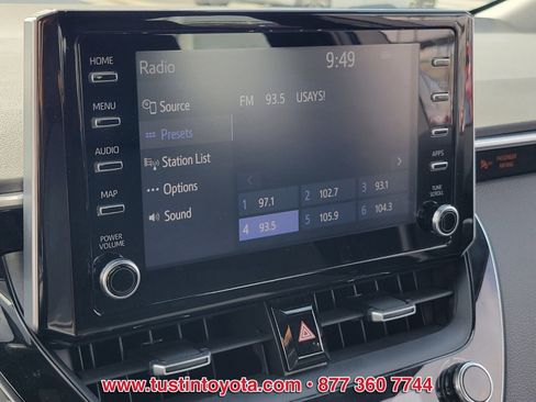 Used 2020 Toyota Corolla SE FWD image 19