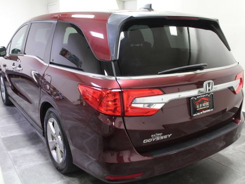 Used 2018 Honda Odyssey EX-L image 4