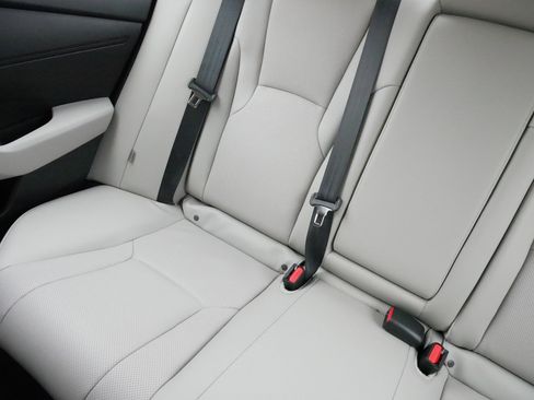 Certified 2025 Honda Accord EX-L image 12