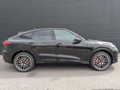New 2026 Audi SQ5 Premium Plus AWD/4WD image 4