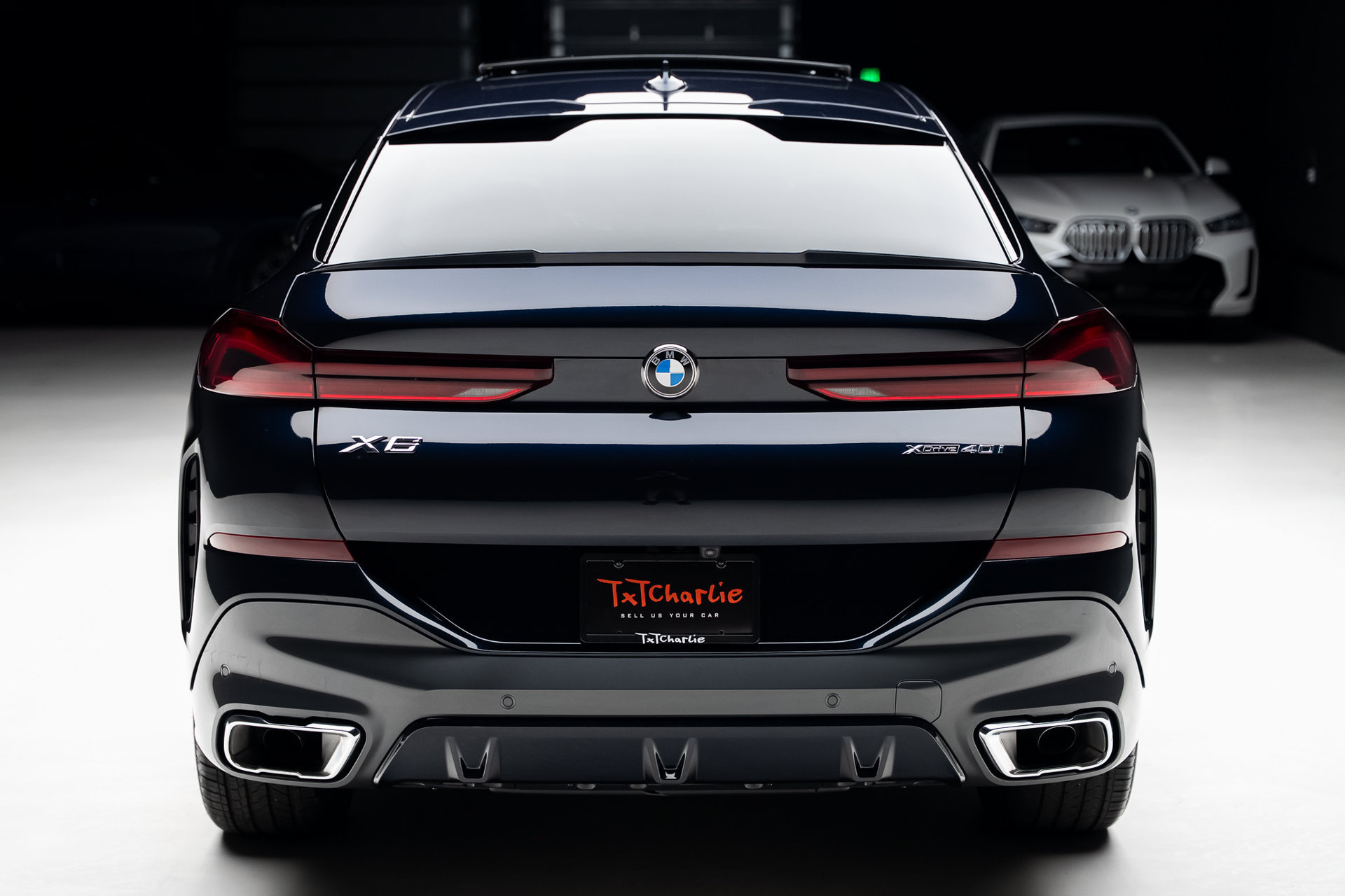 Used 2023 BMW X6 xDrive40i w/ M Sport Package AWD/4WD image 25