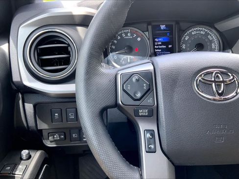 Used 2023 Toyota Tacoma TRD Sport w/ Advanced Technology Package AWD/4WD image 23