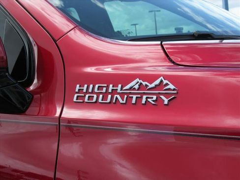 New 2026 Chevrolet Tahoe High Country image 8