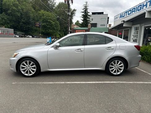 Used 2010 Lexus IS 250 AWD image 8