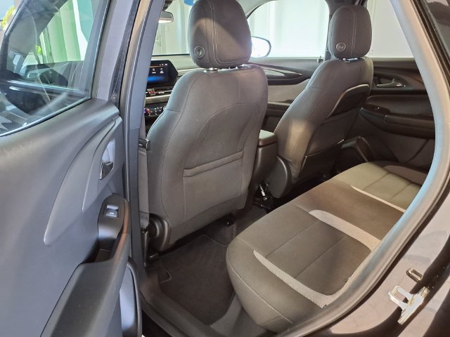 Used 2026 Chevrolet TrailBlazer LT AWD/4WD image 17