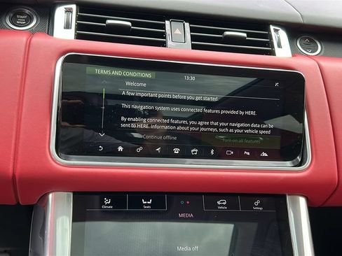 Certified 2022 Land Rover Range Rover Sport SVR AWD/4WD image 18