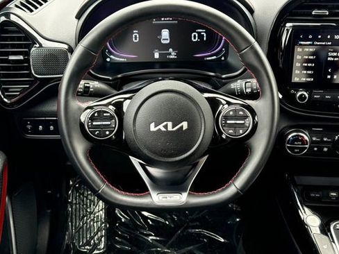 Used 2025 Kia Soul GT-Line w/ GT-Line Technology Package FWD image 18