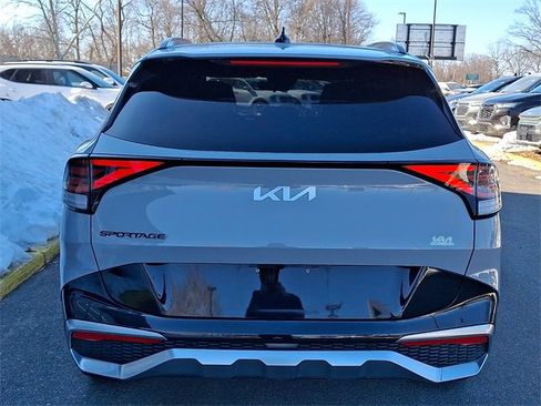 Certified 2023 Kia Sportage SX image 5