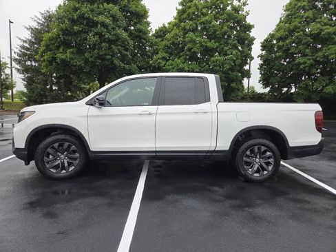 Certified 2025 Honda Ridgeline Sport image 19