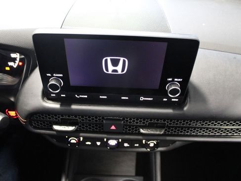 Used 2024 Honda HR-V Sport image 25