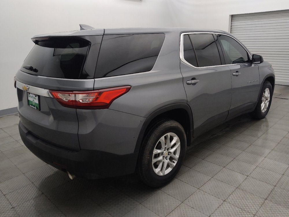 Used 2020 Chevrolet Traverse LS FWD image 9