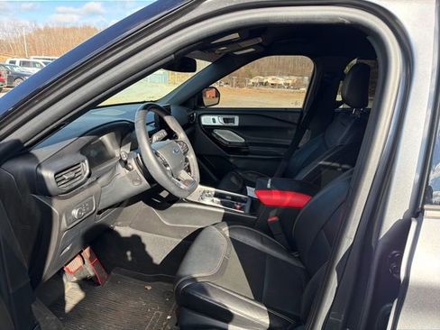 Certified 2022 Ford Explorer ST w/ Equipment Group 401A image 14