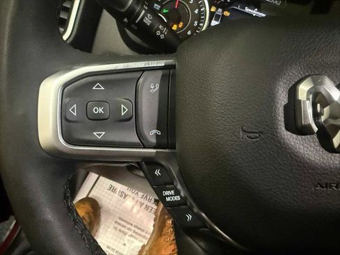 Certified 2025 RAM 1500 Big Horn image 29