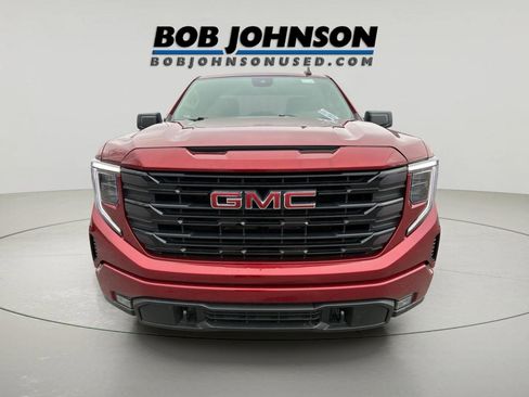 Used 2024 GMC Sierra 1500 Elevation AWD/4WD image 5