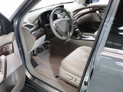 Used 2010 Acura MDX w/ Technology & Entertainment image 15
