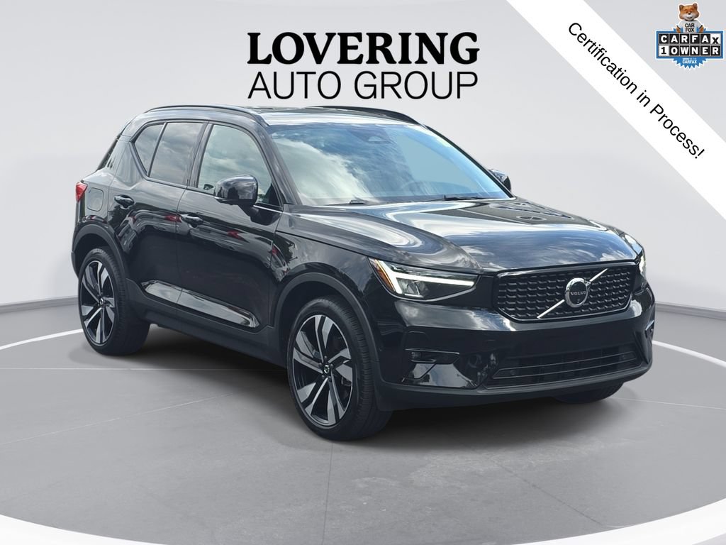Certified 2024 Volvo XC40 B5 Plus w/ Protection Package Premier AWD/4WD image 1
