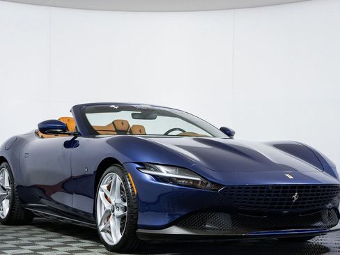 Certified 2024 Ferrari Roma Spider image 6