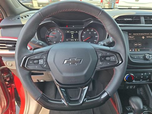 Certified 2023 Chevrolet TrailBlazer RS FWD image 35