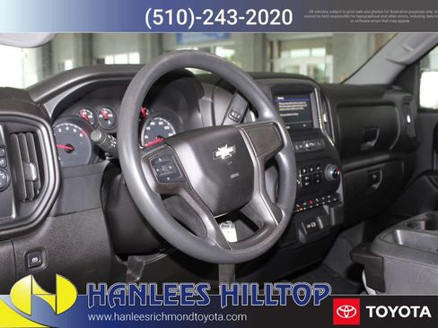 Used 2021 Chevrolet Silverado 1500 Custom image 11