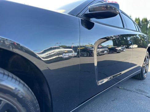 Used 2011 Dodge Charger R/T AWD/4WD image 8