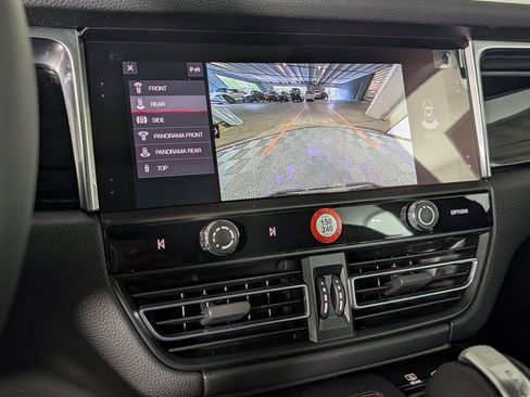 New 2026 Porsche Macan S AWD/4WD image 32