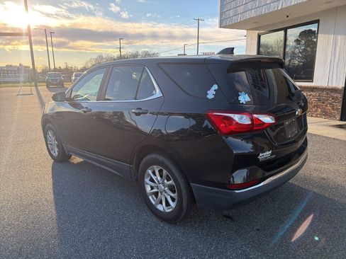 Used 2021 Chevrolet Equinox LT image 6