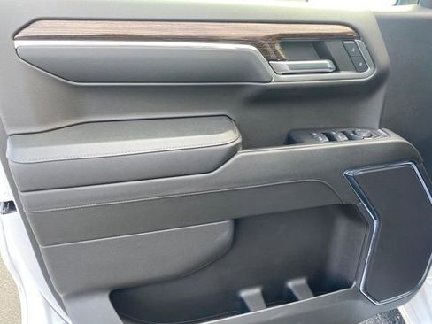 Certified 2024 GMC Sierra 1500 Elevation image 17