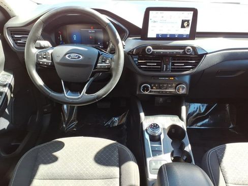 Certified 2024 Ford Escape Active AWD/4WD image 15