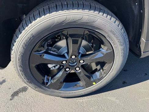 New 2025 Jeep Grand Cherokee Limited image 46