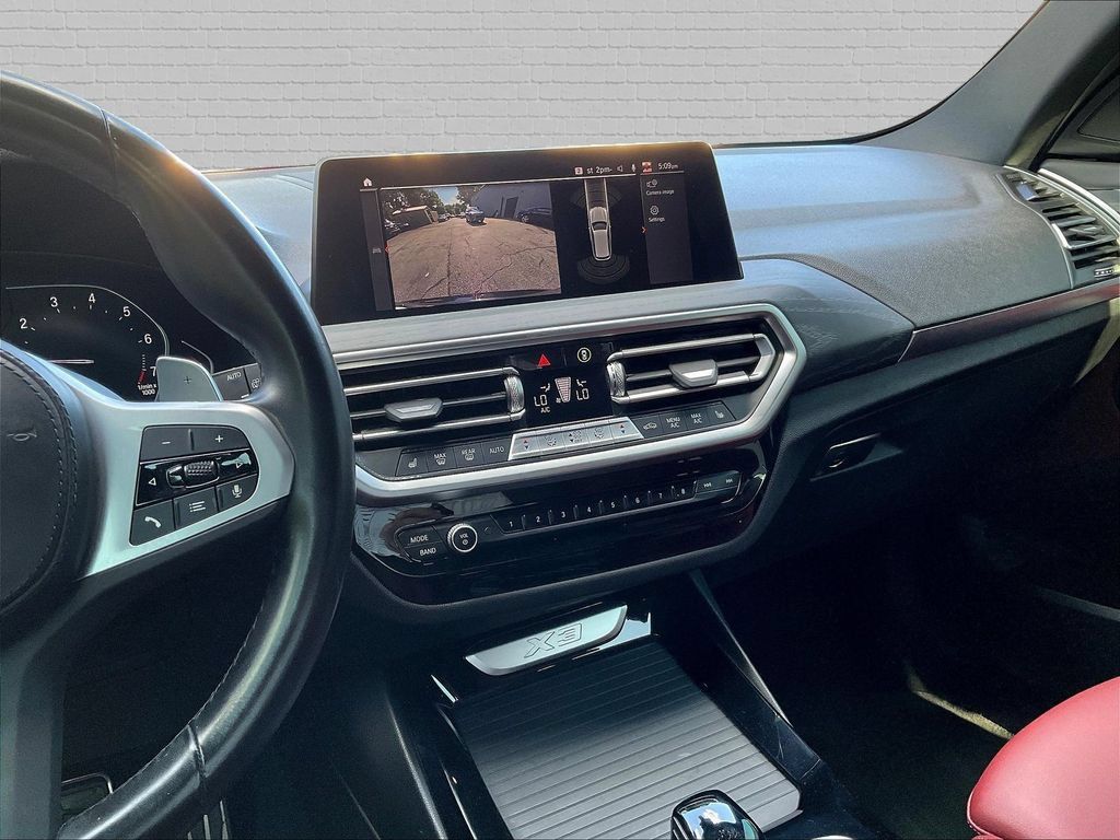Used 2022 BMW X3 sDrive30i w/ M Sport Package 2 RWD image 9
