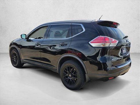 Used 2016 Nissan Rogue S FWD image 8