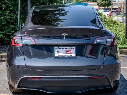 Used 2025 Tesla Model Y Long Range RWD image 23