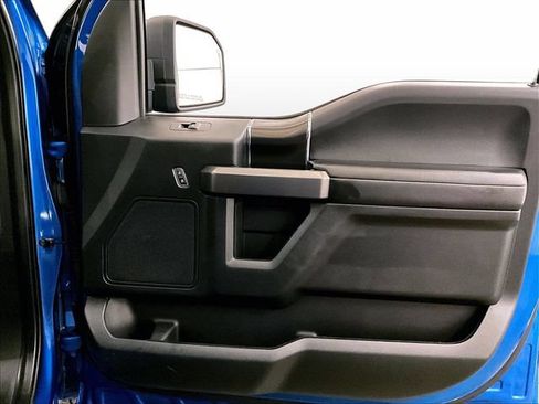 Used 2019 Ford F150 XLT w/ Equipment Group 302A Luxury AWD/4WD image 23