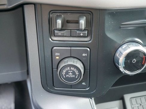 New 2025 Ford F150 XLT w/ Equipment Group 303A High image 22