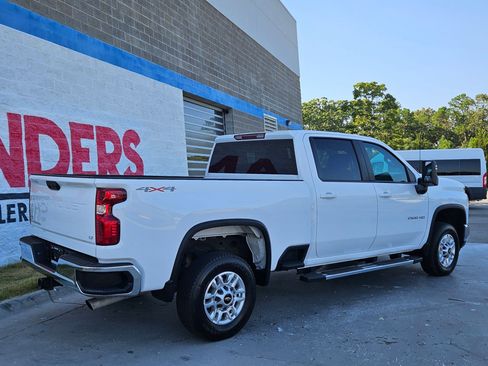 Used 2025 Chevrolet Silverado 2500 LT w/ Convenience Package AWD/4WD image 7