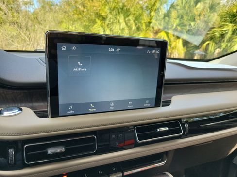 Used 2020 Lincoln Aviator Reserve w/ Equipment Group 201A image 22