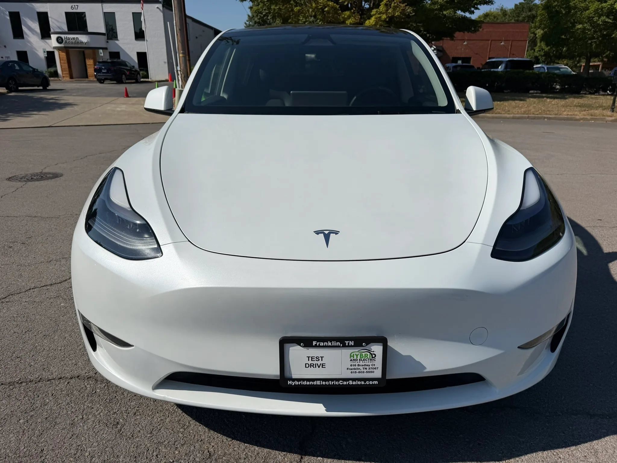 Used 2023 Tesla Model Y Long Range AWD/4WD image 9