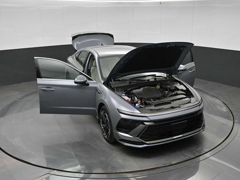 New 2026 Hyundai Sonata SEL FWD image 40