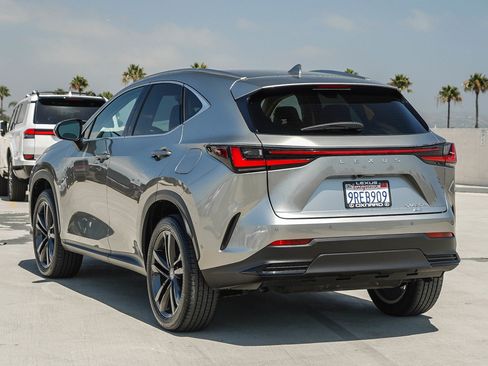 Used 2025 Lexus NX 450h+ AWD w/ Towing Package (2000 Lbs) image 5